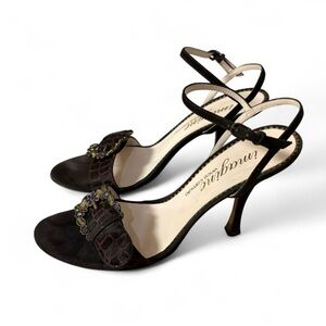 Vtg Imagine Vince Camuto Sz 6.5 Brown Suede Flower Buckle Strappy Heel Sandals